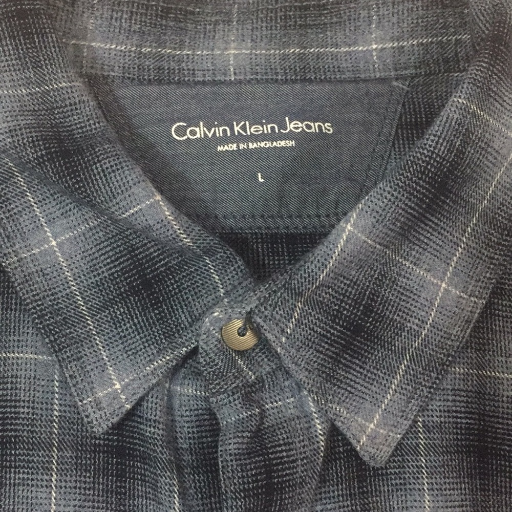 Calvin Klein Blue Plaid Large Mens Button Down - Picture 6 of 6